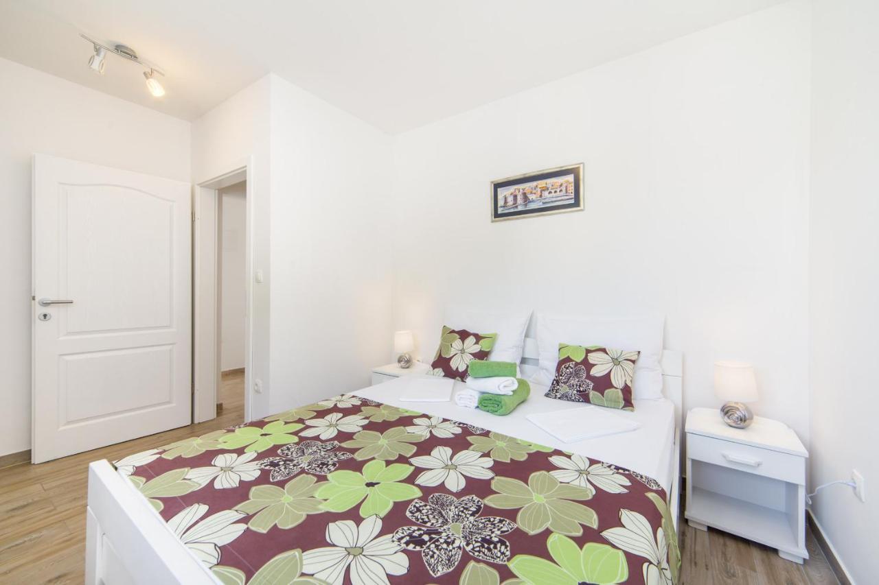 Apartments Masa Veliko Brdo  Bagian luar foto